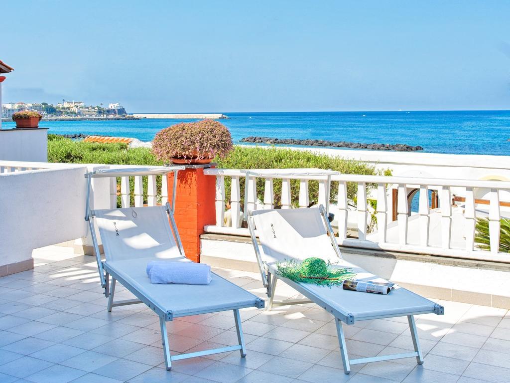Forio di Ischia Hotel La Scogliera מראה חיצוני תמונה