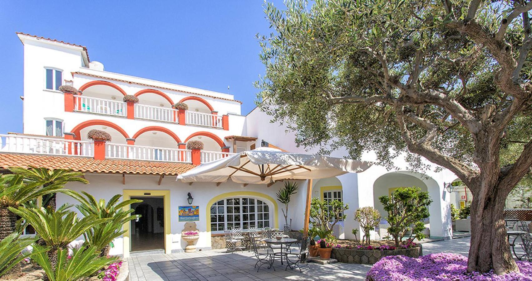 Forio di Ischia Hotel La Scogliera מראה חיצוני תמונה